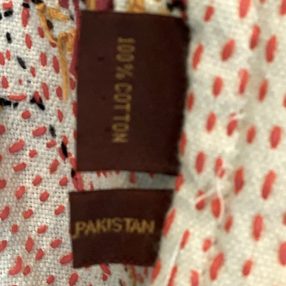 Vintage Hand Sewn Indian Jacket made by Artisans - Picture 7 of 14